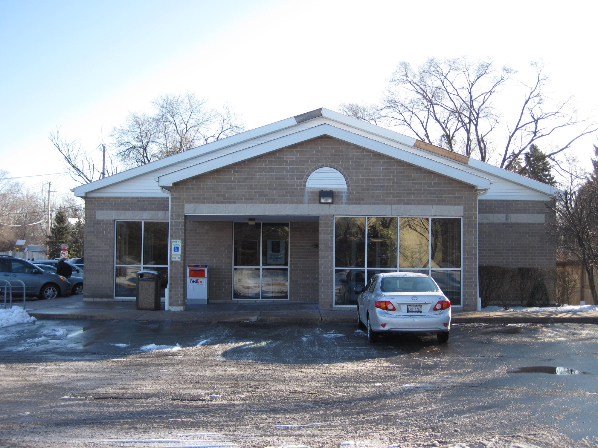 Prospect Heights Illinois Post Office — Post Office Fans