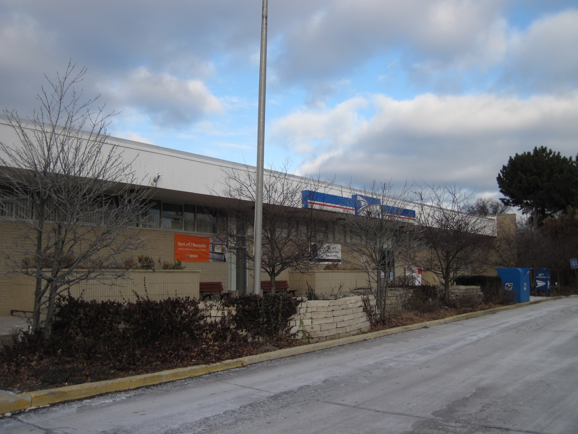 post office near wheeling il