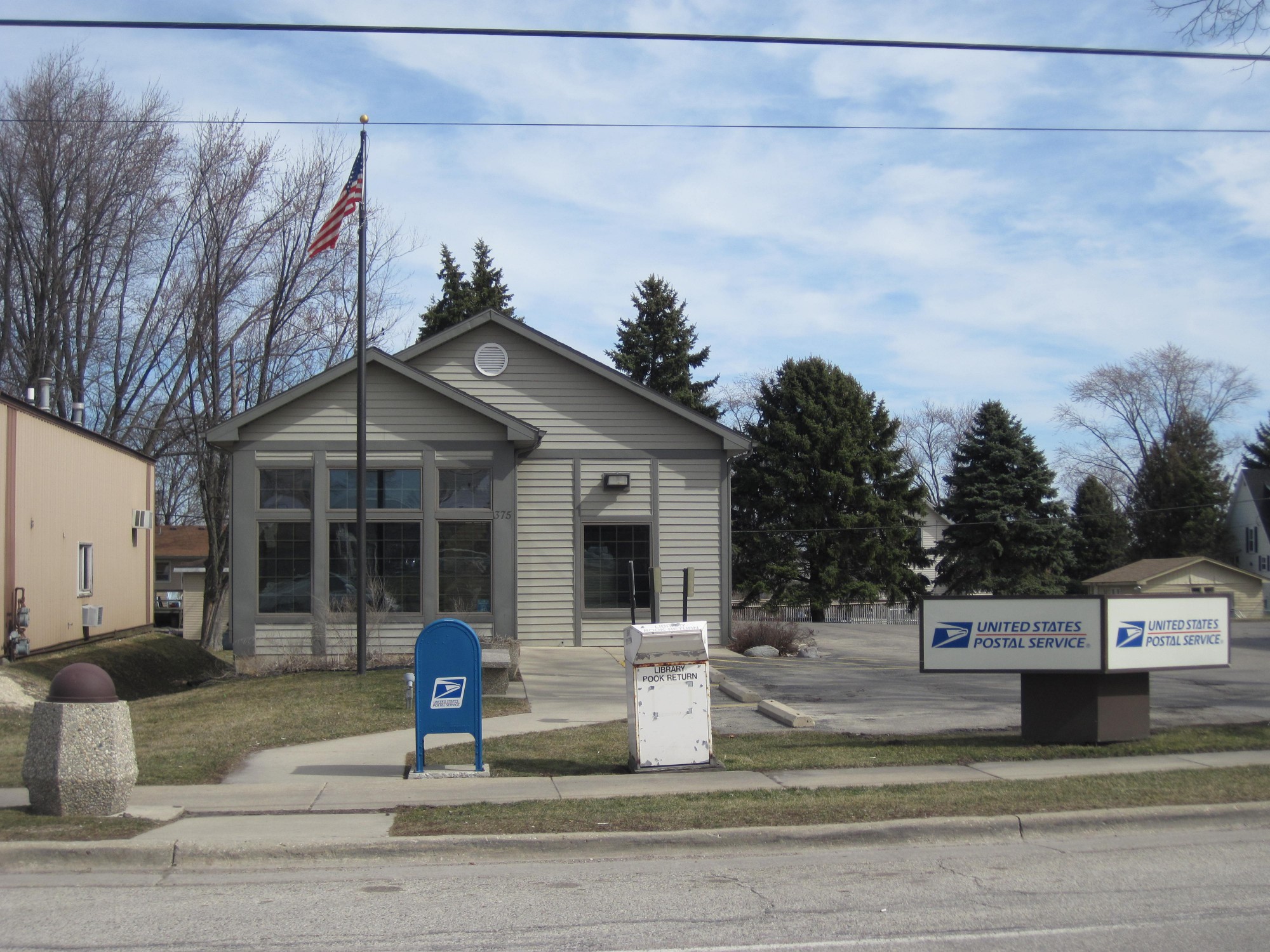 shoppers post office burlington