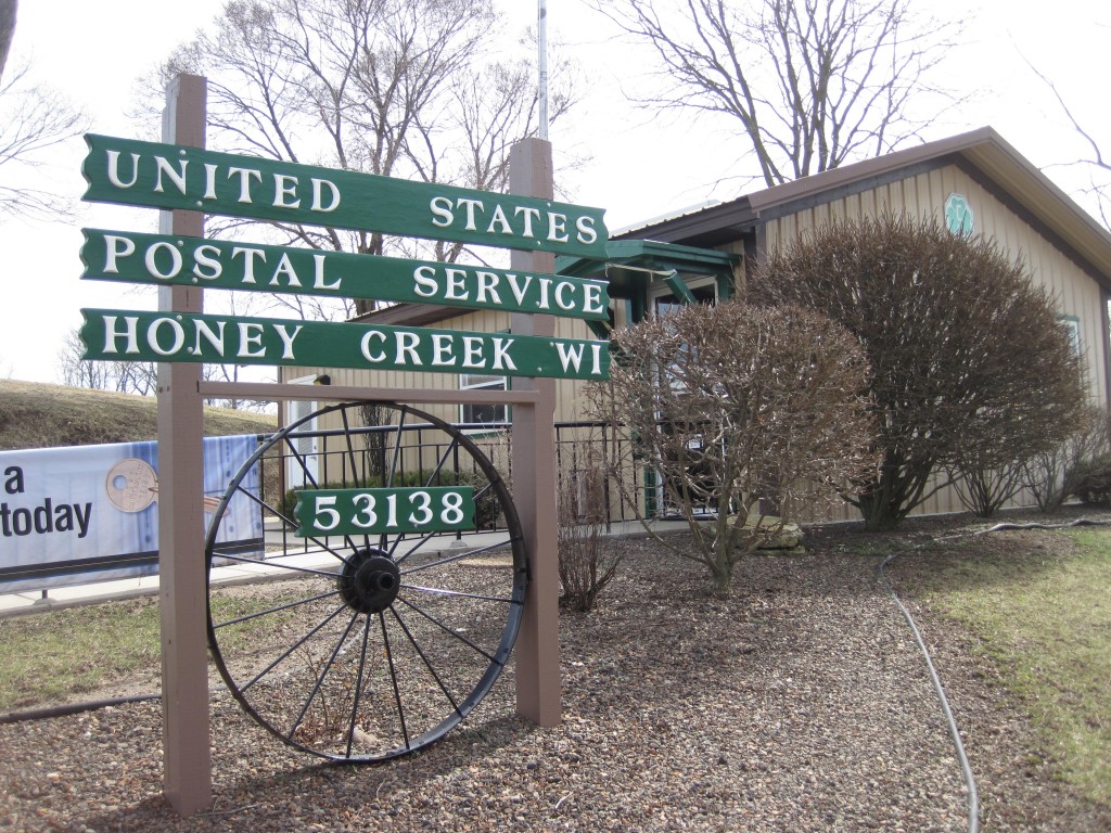 Honey Creek Wisconsin Post Office — Post Office Fans