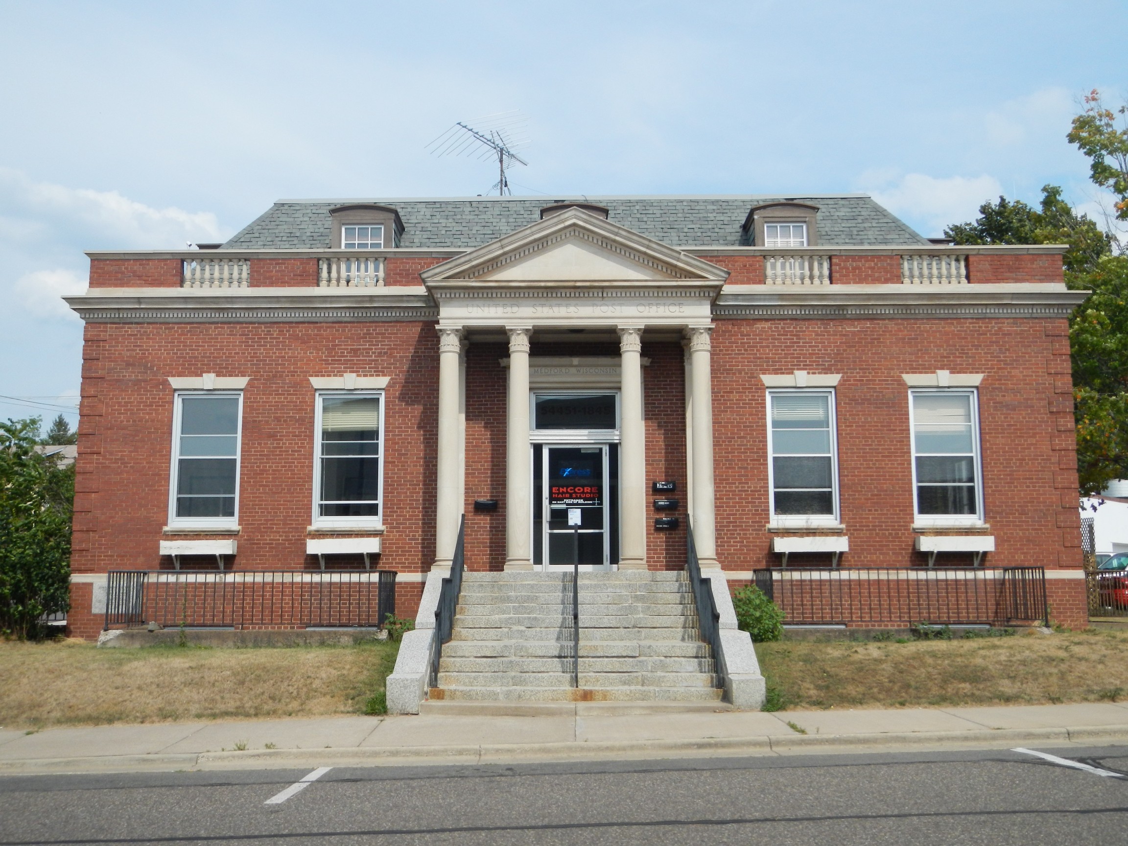 Former Medford Wisconsin Post Office — Post Office Fans