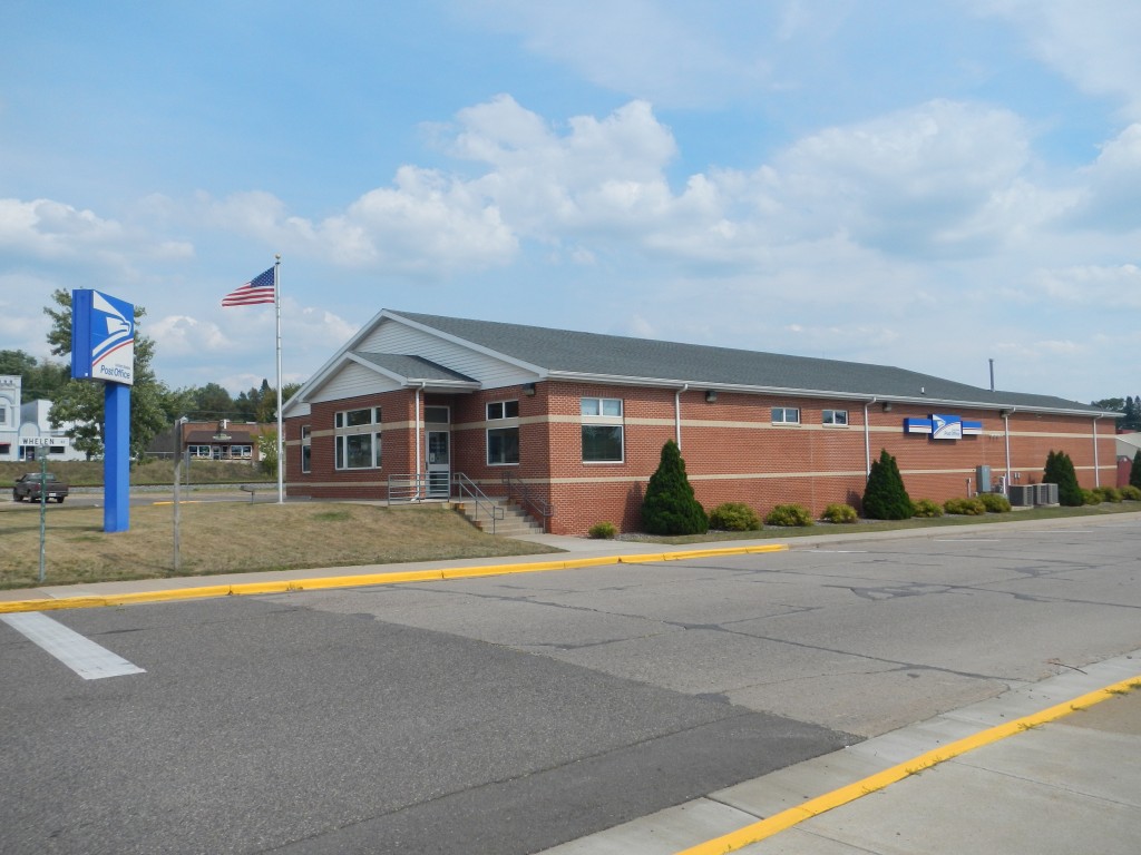 what time does the medford post office closed today