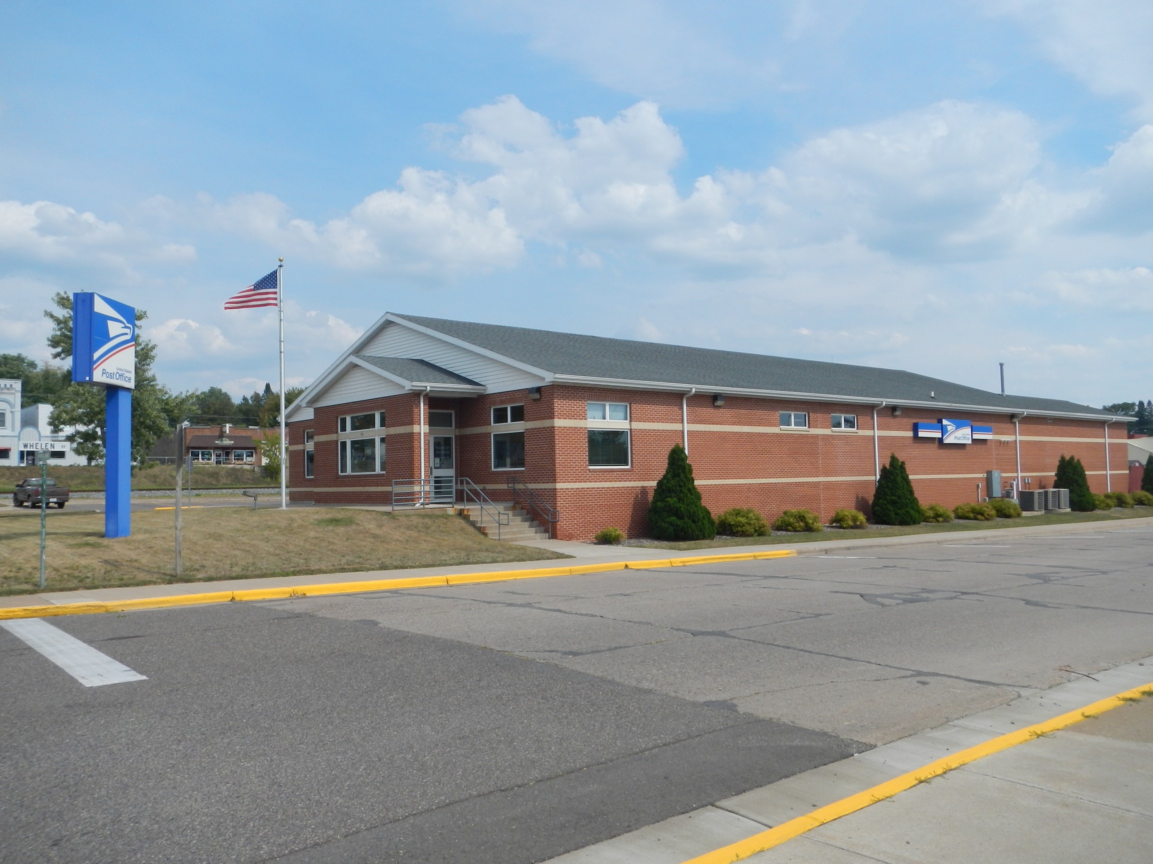 Medford Wisconsin Post Office 54451 — Post Office Fans