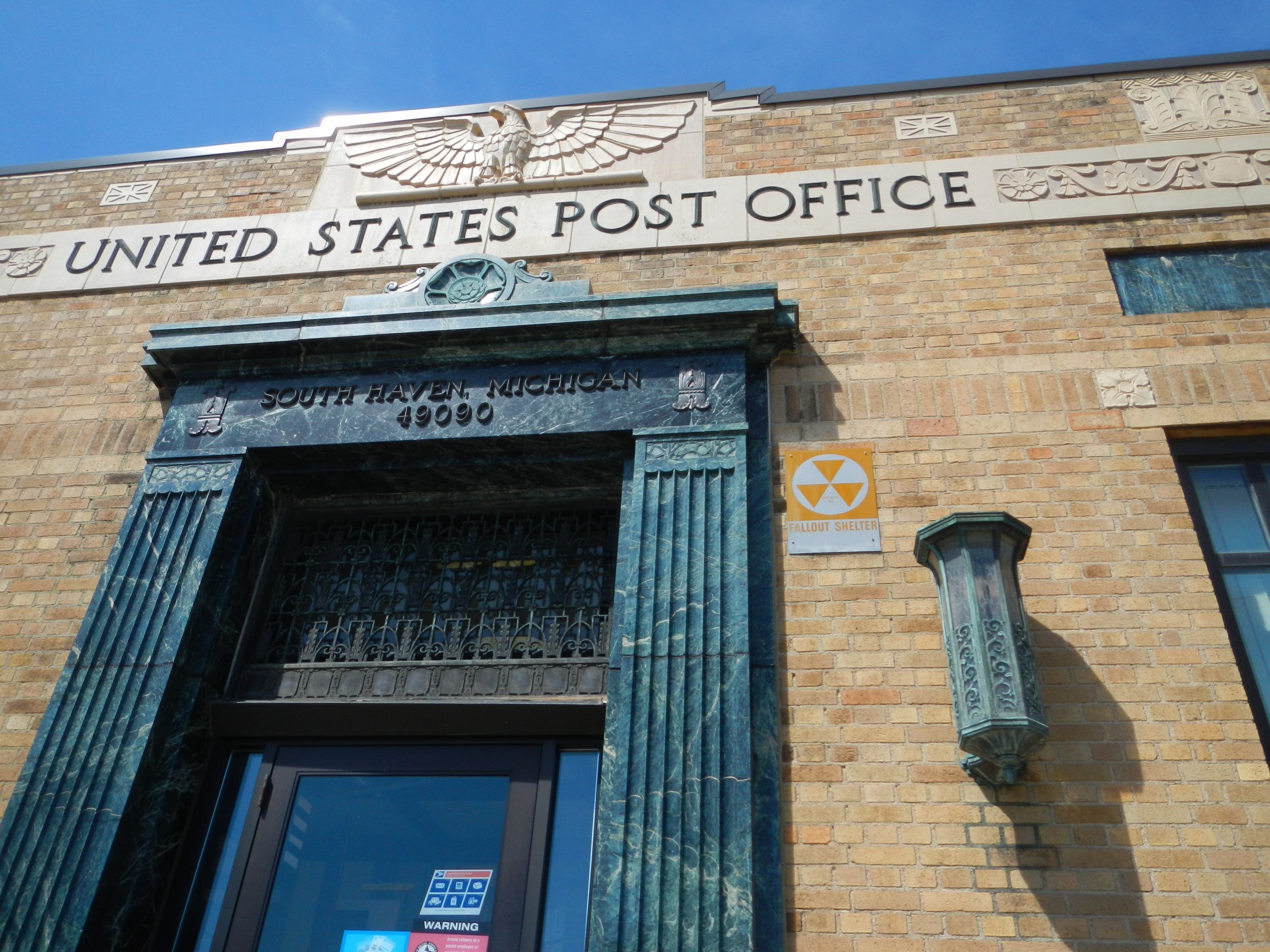 South Haven Michigan Post Office 49090 — Post Office Fans