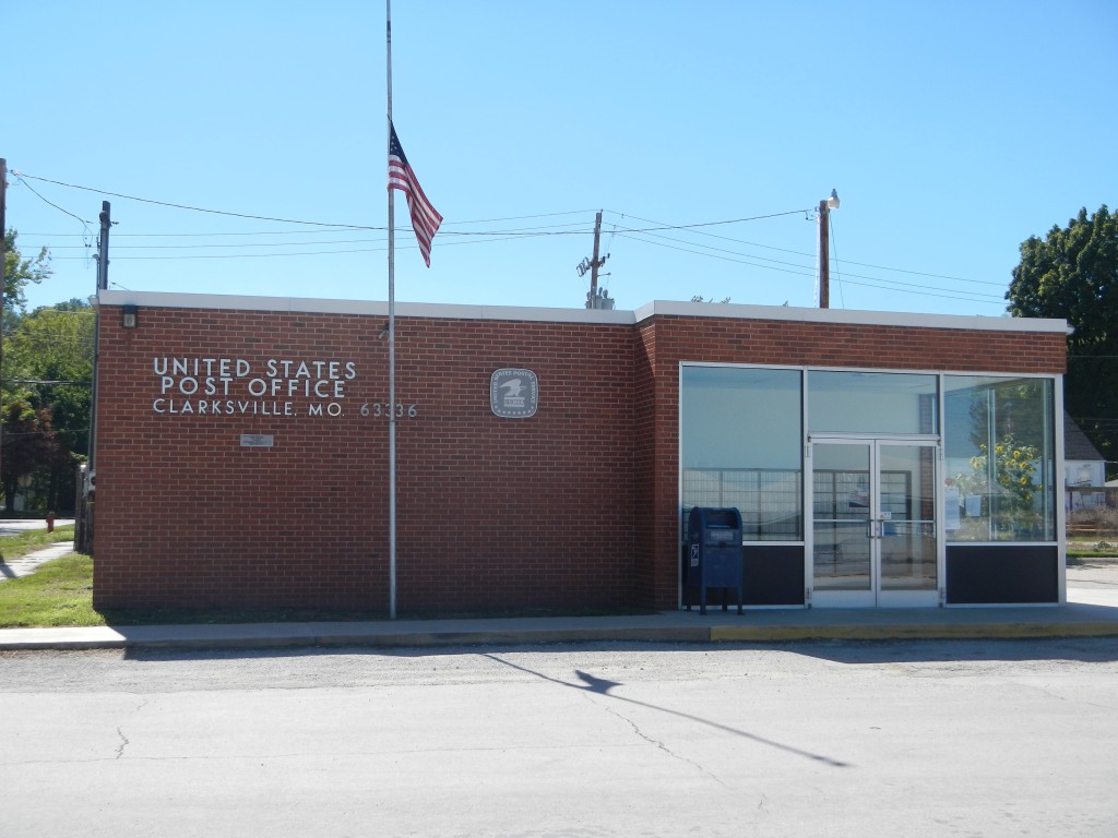 Clarksville Missouri Post Office — Post Office Fans