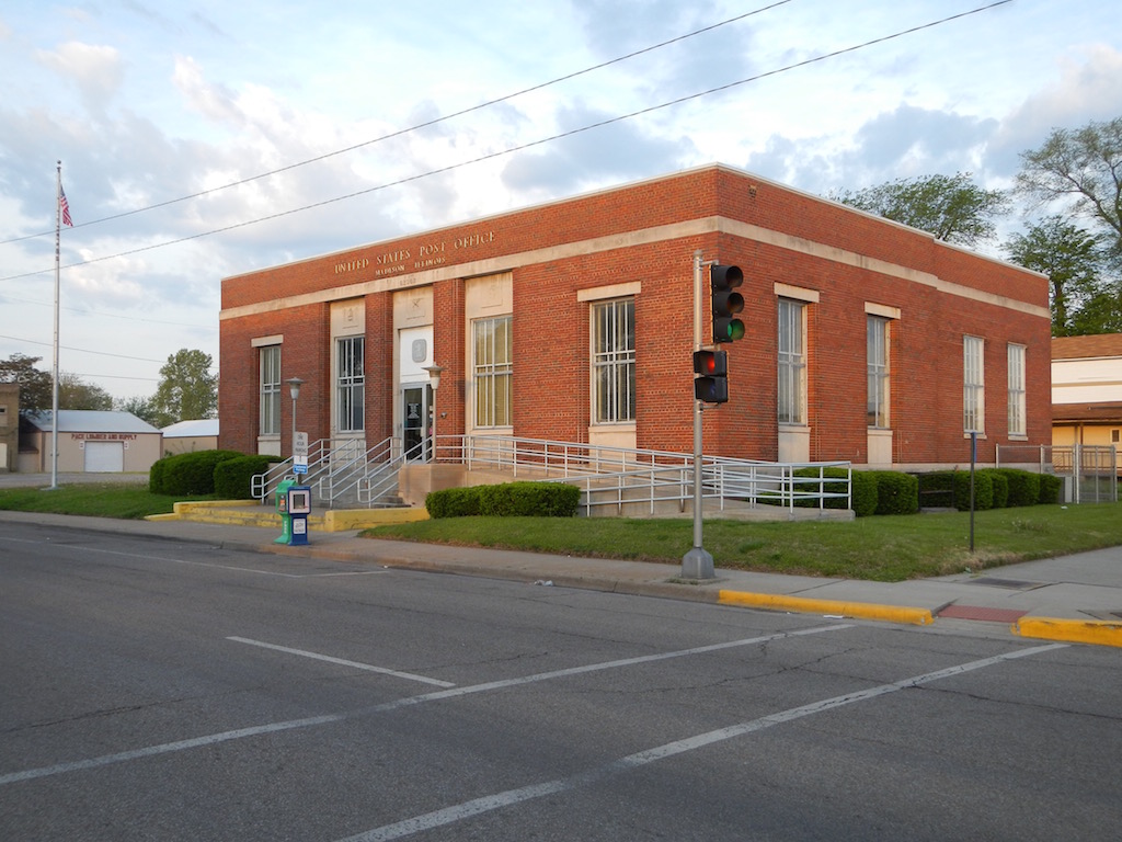 Madison Illinois Post Office 62060 — Post Office Fans