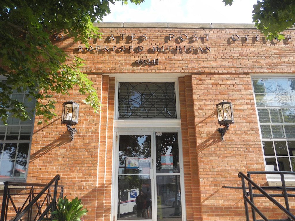 Rockford Michigan Post Office 49341 — Post Office Fans