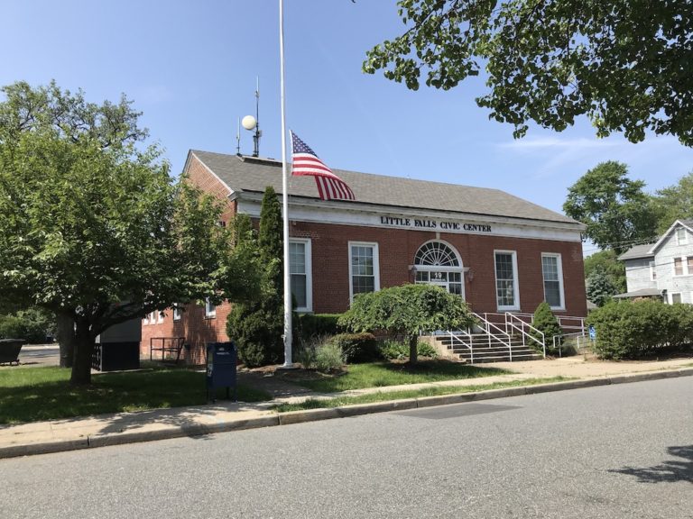 Little Falls New Jersey Former Post Office 07424 — Post Office Fans